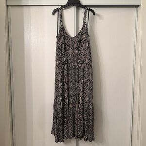 Torrid Black and White Geometric Midi Dress